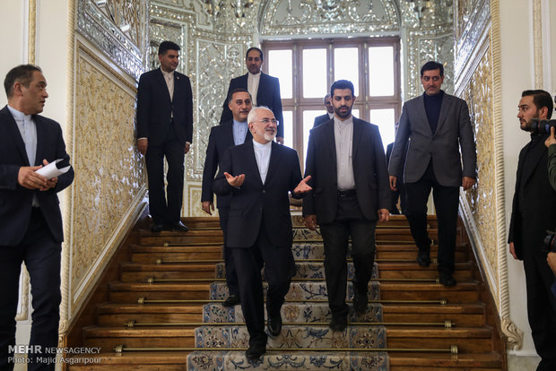 FM Zarif receives foreign ambassadors’ credentials