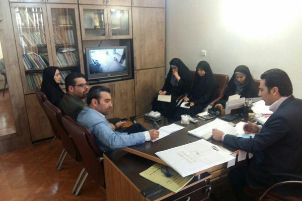 سالن های ورزشی آبیک تا پایان امسال نوسازی می شود