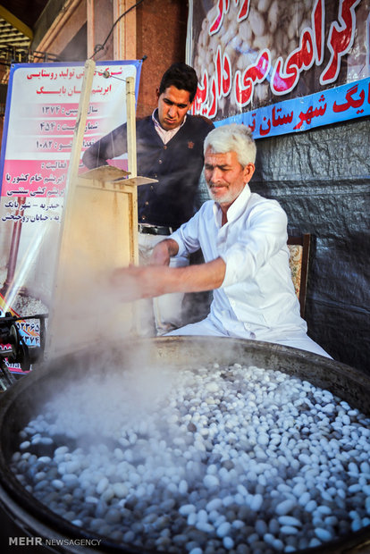 Silk exhibition in Rasht