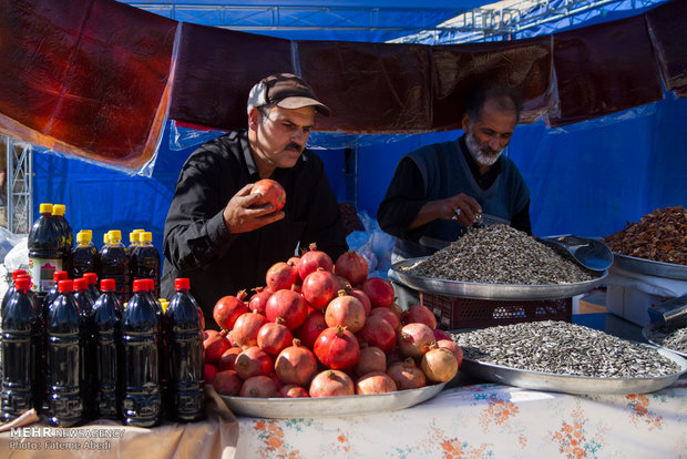 جشنواره انگور روستای هزاوه