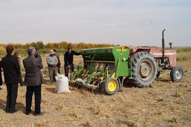 اختصاص ۲۲ دستگاه ادوات مکانیزه کشاورزی به خرم‌آباد