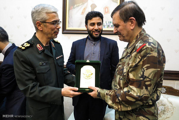 Army Chief Bagheri's trip to Syria