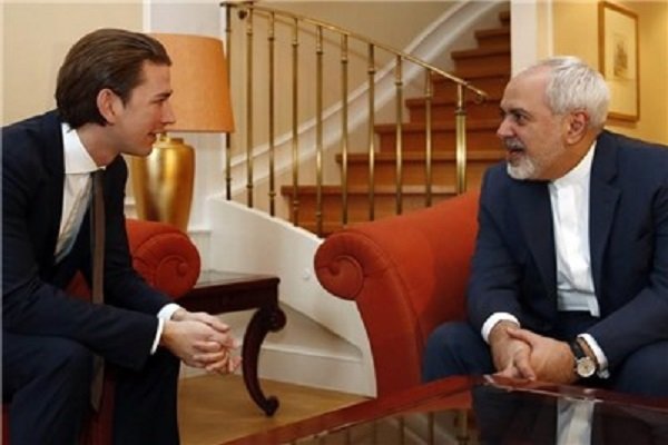 Iranian, Austrian FMs talk JCPOA on phone