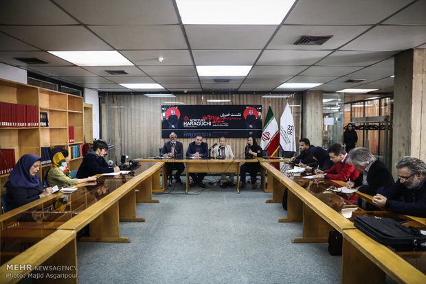 بازدید نوریوکی هاراگوچی هنرمند ژاپنی و خالق اثر ماده و فکر از اثرش پس از چهل سال