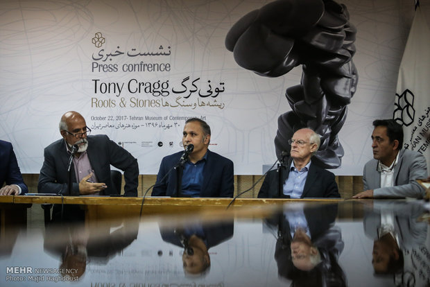 Tony Cragg's press conference in Tehran