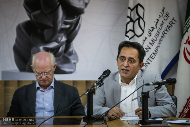 Tony Cragg's press conference in Tehran