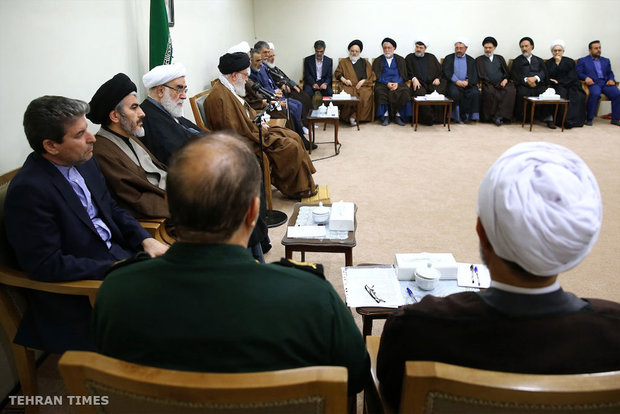 Organizers of Congress Commemorating Ayatollah Mustafa Khomeini meet with Leader