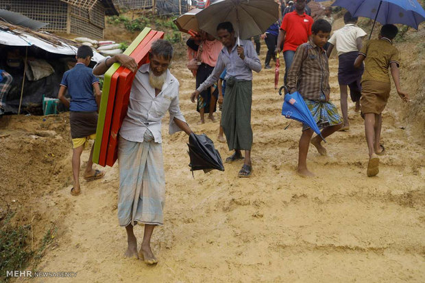 Myanmar'daki ilk Rohingyalı aile evine geri döndü