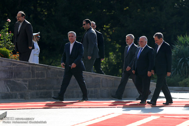 Official welcome for Iraqi prime minister in Tehran