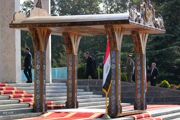 Official welcome for Iraqi prime minister in Tehran