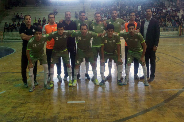 شکست آتلیه طهران قم در برابر مقاومت قرچک با اختلاف ۲ گل