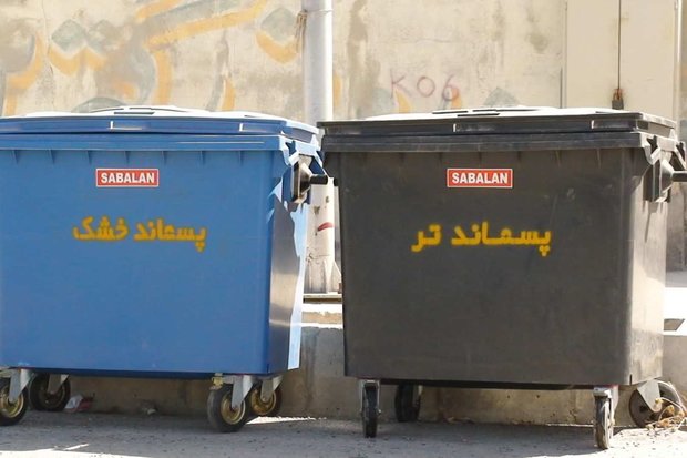 آموزش تفکیک زباله برای شهروندانی که از قلب پایتخت می گذرند
