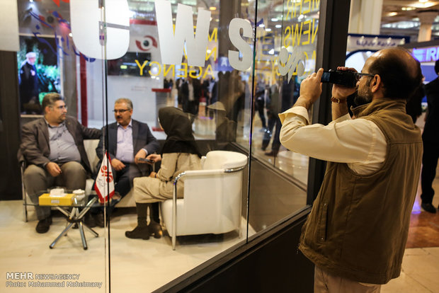 حاشیه سومین روز بیست و سومین نمایشگاه مطبوعات و خبرگزاری‌ها 