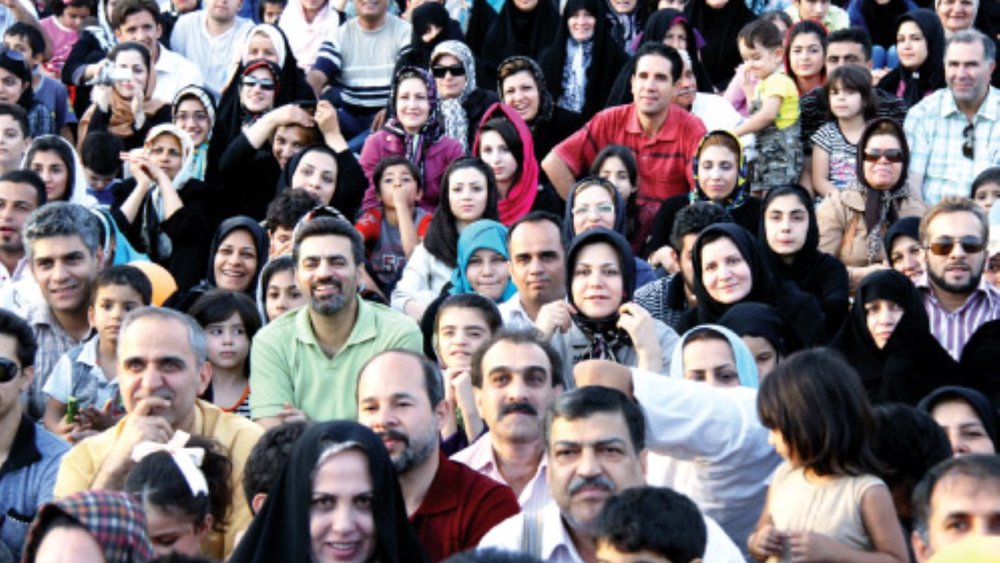 Иран население