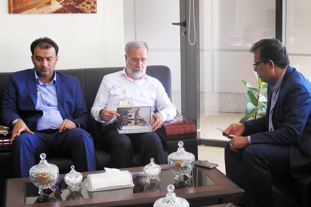 http://media.mehrnews.com/d/2017/10/30/3/2619330.jpg