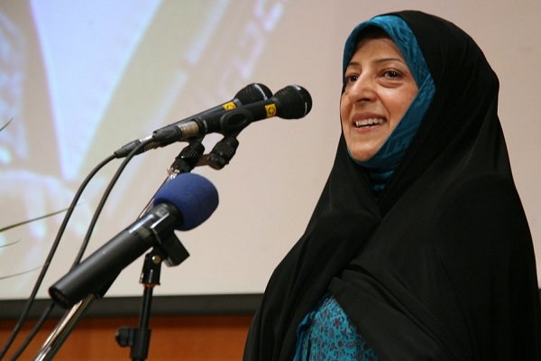 یک چهارم زنان ایرانی تحصیلات دانشگاهی دارند