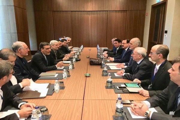 Jaberi, Jaafari confer on Astana talks agenda prior to 7th round