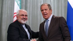 Zarif, Lavrov talk on phone ahead of trilateral summit 