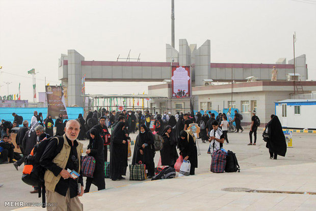 درمان سرپایی ۵ هزار زائر از سوی هلال احمر خوزستان