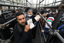 سرگردانی افراد بدون ویزا در شهر مهران