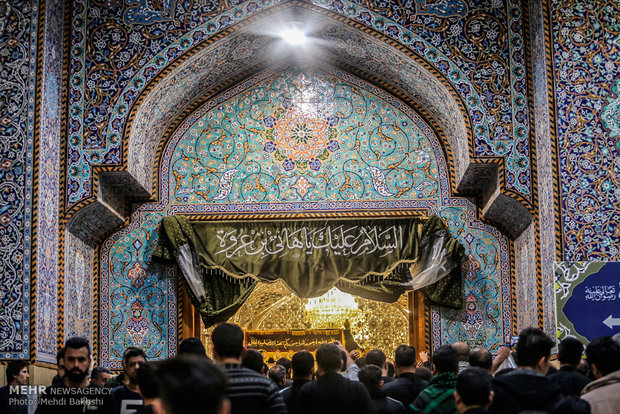 مرقد هانی بن عروه از یاران خاص امام علی(ع) در مسجد کوفه