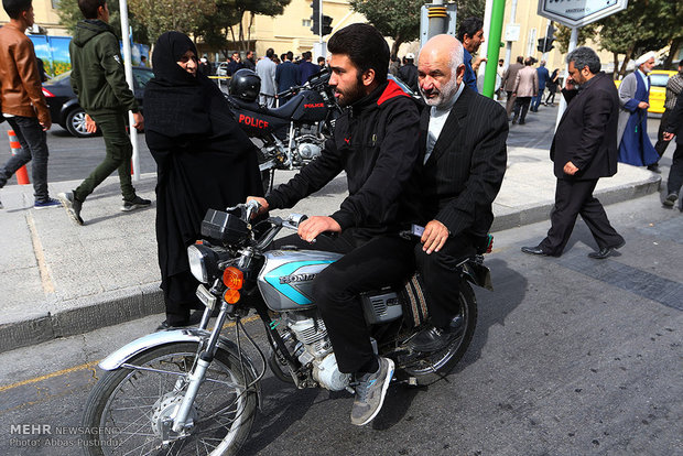 راهپیمایی روز 13 آبان در اصفهان