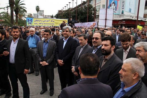 راهپیمایی13 آبان