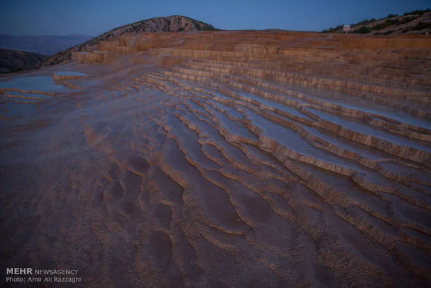 Badab-e Surt, Iran's terraced hot springs