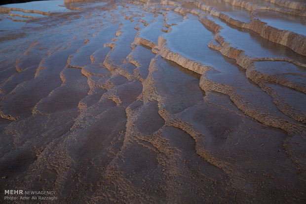 Badab-e Surt, Iran's terraced hot springs