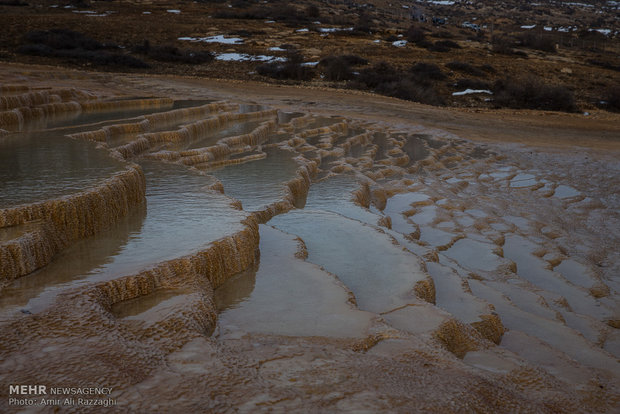 Badab-e Surt, Iran's terraced hot springs