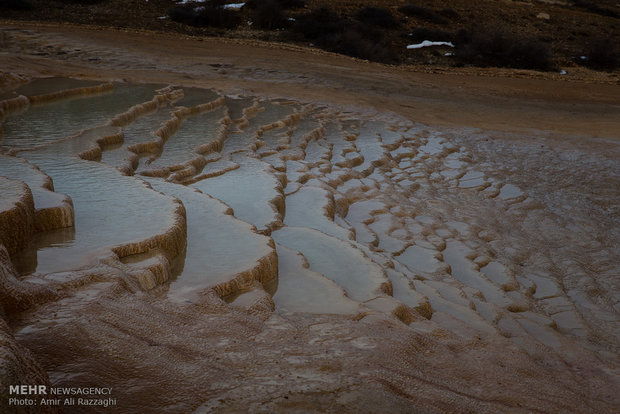 Badab-e Surt, Iran's terraced hot springs