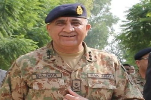 امریکی وزیر دفاع  اور پاکستانی فوج کے سربراہ کی ٹیلیفون پر گفتگو