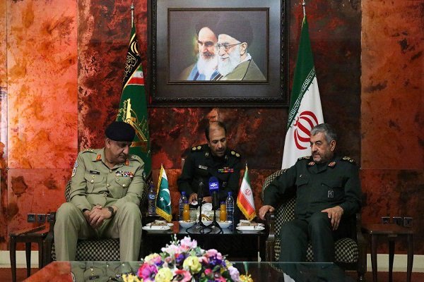 Pakistan eyes closer ties with Iran despite enemy's plots