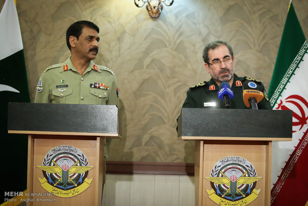 Presser of Pakistan Armed Forces spokesman in Tehran