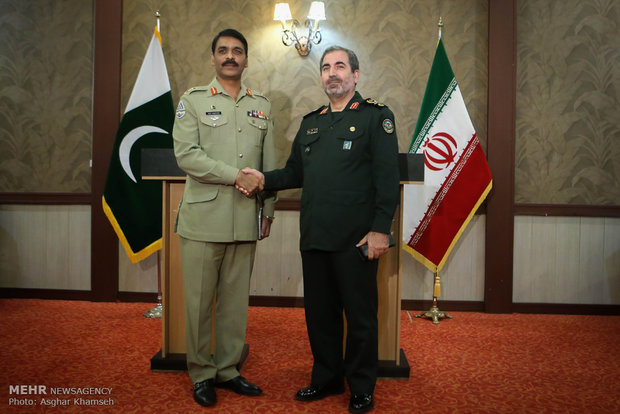 Presser of Pakistan Armed Forces spokesman in Tehran