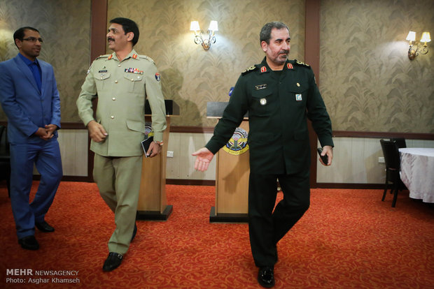 Presser of Pakistan Armed Forces spokesman in Tehran