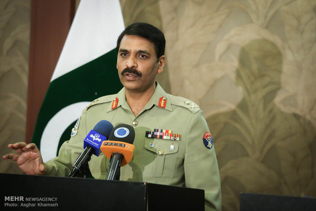 Presser of Pakistan Armed Forces spokesman in Tehran