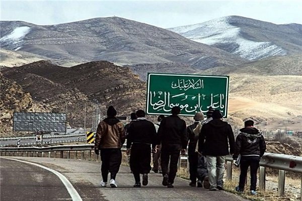 خدمات رسانی ۱۶ پایگاه هلال احمر گلستان به زائران پیاده رضوی