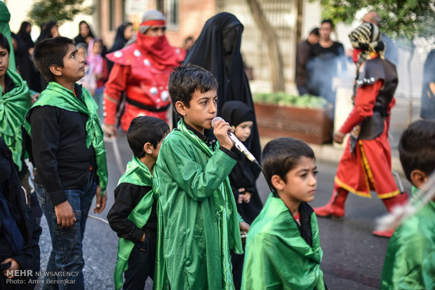 إحياء ذكرى اربعينية الامام الحسين (ع) بمدينة شيراز 