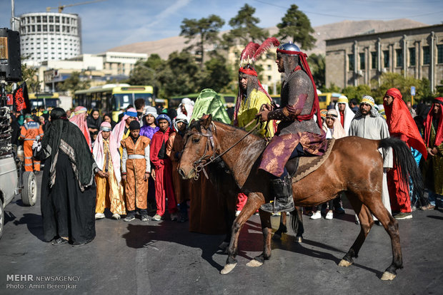 إحياء ذكرى اربعينية الامام الحسين (ع) بمدينة شيراز 