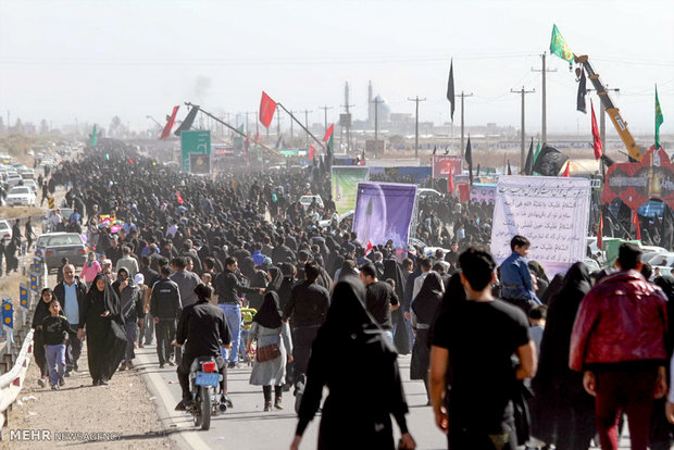 زائران زمینی اربعین از پرداخت عوارض خروج از کشور معاف شدند