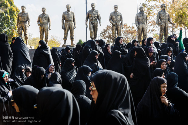 تشییع پیکر مطهر شهید مدافع حرم «وحید فرهنگی والا» در تبریز