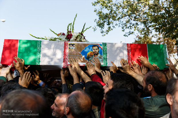 تشییع پیکر مطهر شهید مدافع حرم «وحید فرهنگی والا» در تبریز