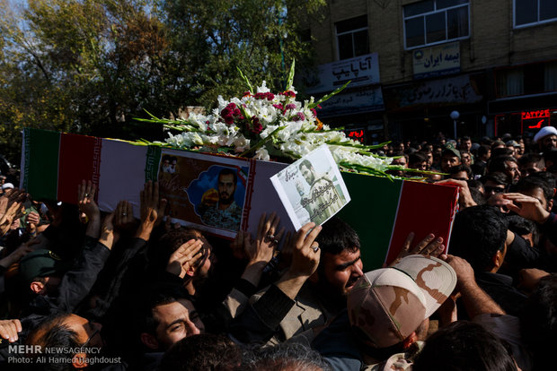 تشییع پیکر مطهر شهید مدافع حرم «وحید فرهنگی والا» در تبریز