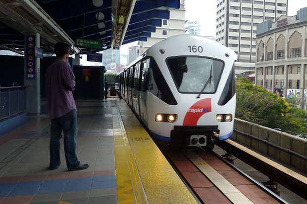 فرایند سرمایه گذاری خطوط LRT  در قلب تهران