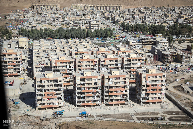 İran’daki deprem sonrası hasardan kareler
