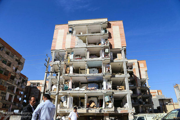 Earthquake damage in Sarpol-e-Zahab