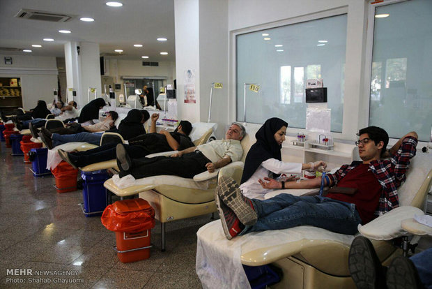 اهداکنندگان خون منتظر لیالی قدر نمانند/شرایط اهدای خون روزه داران