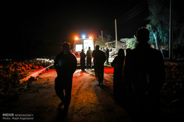 وضعیت روستاهای غرب کشور در نخستین شب پس از زلزله کرمانشاه