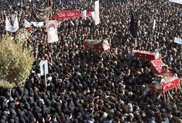 حماسه ۲۵ آبان باید در تقویم ملی کشور ثبت شود